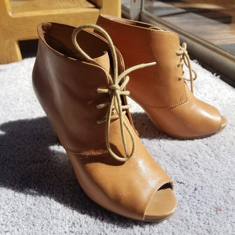 LOFT Lace up peep toe boots
